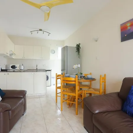 Stylish Holiday - Large Pool - Close To Beach * Paphos