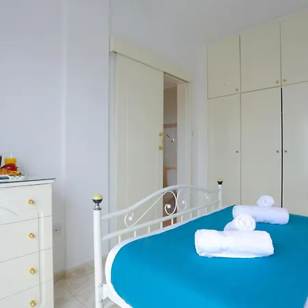 Apartment Stylish Holiday - Large Pool - Close To Beach